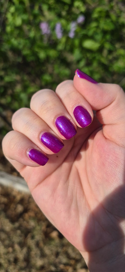 @lickinglacquer